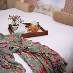 Milton House Hotel 3*
