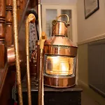 Hotel Milton House